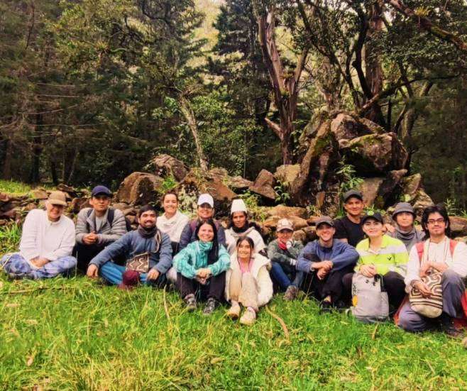 Camino Ancestral Niquía del Cerro Quitasol: territorio, arqueología y memoria viviente- Voces de la Madre Tierra